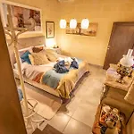 Alojamento de Acomodação e Pequeno-almoço Ajuga Luxury Boutique