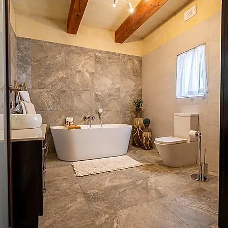 Couette-café Ajuga Luxury Boutique Qala