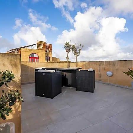 Ajuga Luxury Boutique 4* Qala