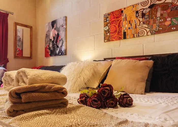 Bed & Breakfast Ajuga Luxury Boutique 4*